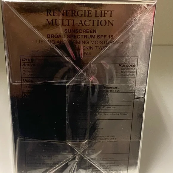 Lancome Rénergie Lift Multi-Action Eye Cream - Purple